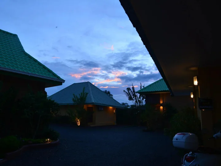 Сураттхани: Sucholtee Resort