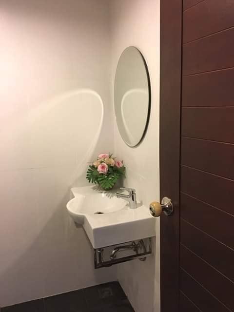 Кхлонг-Янг: May Flower Grand Hotel Korat
