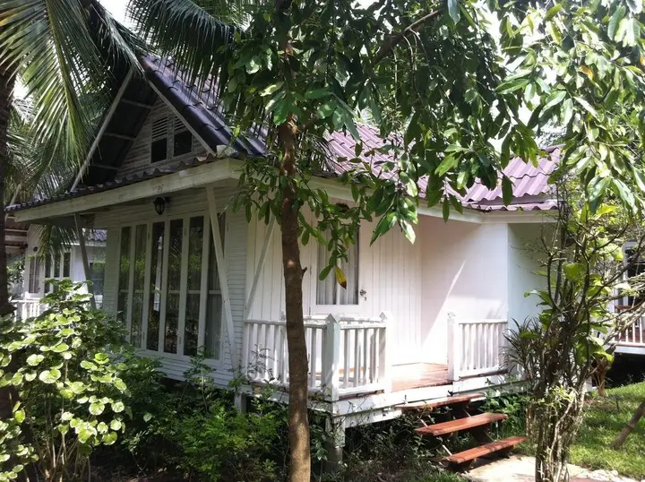 Young Coconut Garden Home Resort — фото 5