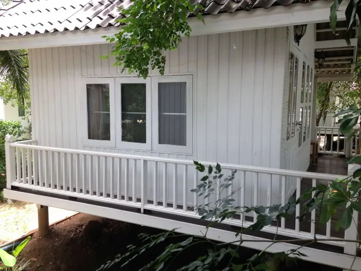 Ампхава: Young Coconut Garden Home Resort