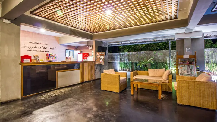Чиангмай: B2 Santitham (Wat Jed Yod) Boutique & Budget Hotel