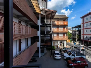 Чиангмай: B2 Santitham (Wat Jed Yod) Boutique & Budget Hotel