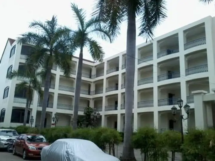 Tararom Budget Hotel — фото 1