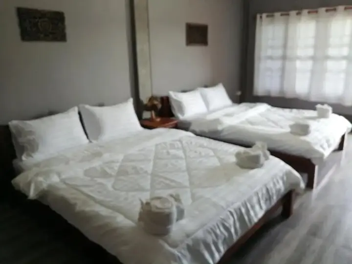 Трат: Yotin Guest House