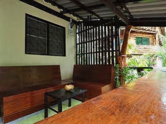 Пхи-Пхи-Дон: Phi Phi Backpacker (Dorm Room)