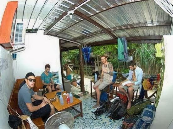 Пхи-Пхи-Дон: Phi Phi Backpacker (Dorm Room)