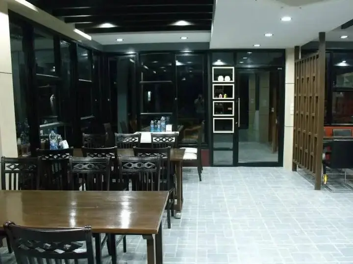 Лансака: Haru Hara Hotel