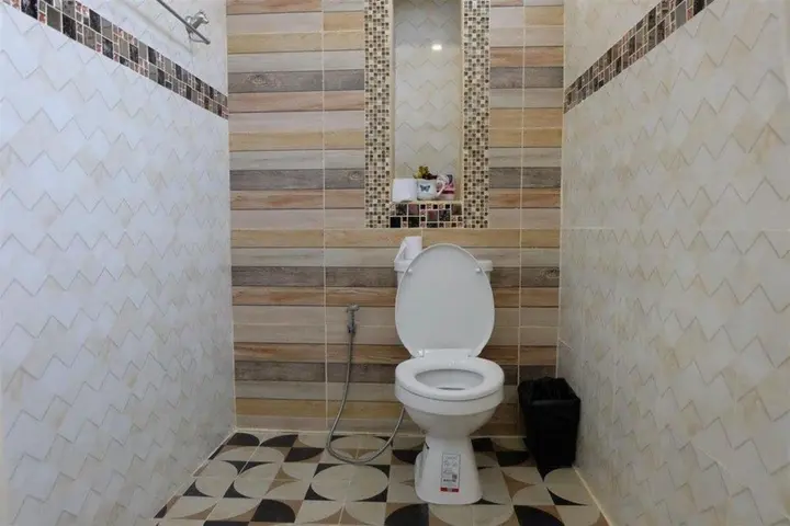 Аюттхая: Aiyara House