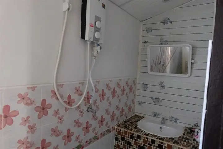 Аюттхая: Aiyara House