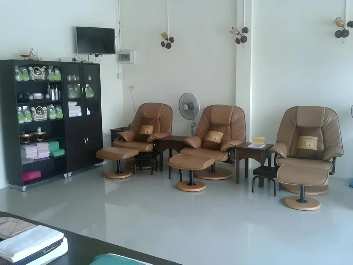 Сирача: U-Dee Hotel