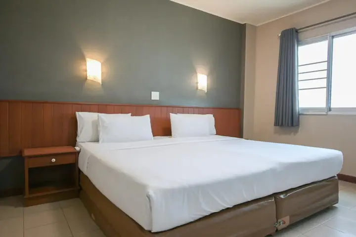 Пхитсанулок: Rattana Park Hotel