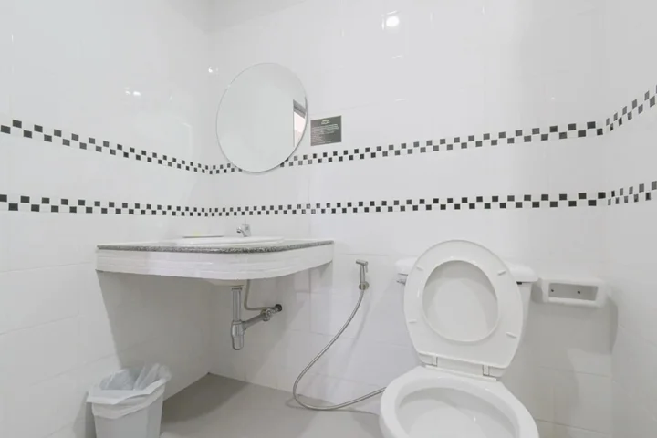Пхитсанулок: Rattana Park Hotel