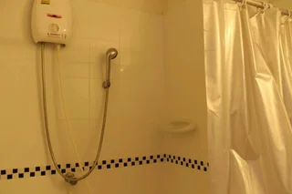 Пхитсанулок: Rattana Park Hotel