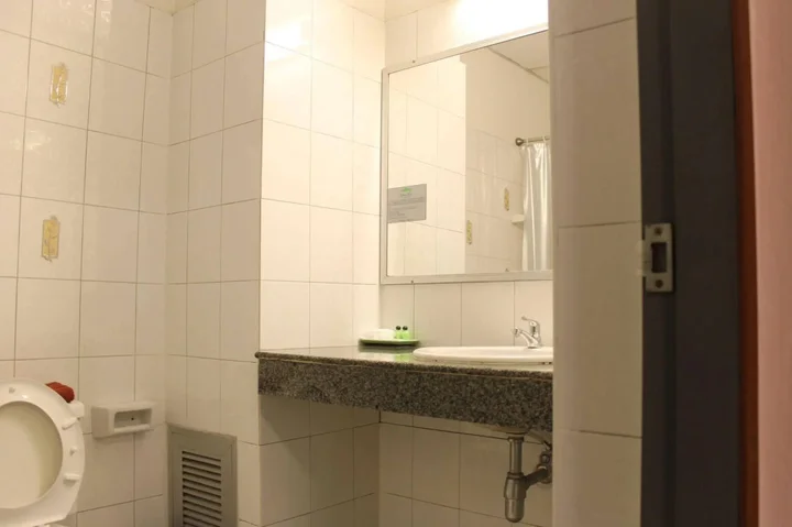 Пхитсанулок: Rattana Park Hotel