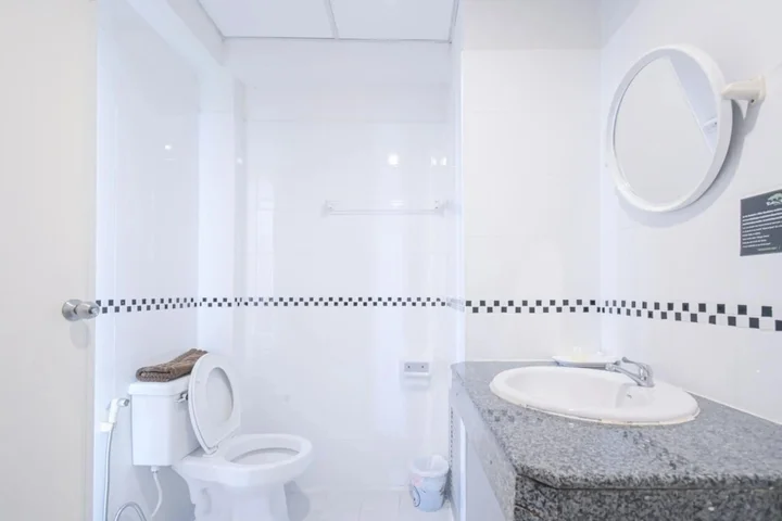 Пхитсанулок: Rattana Park Hotel