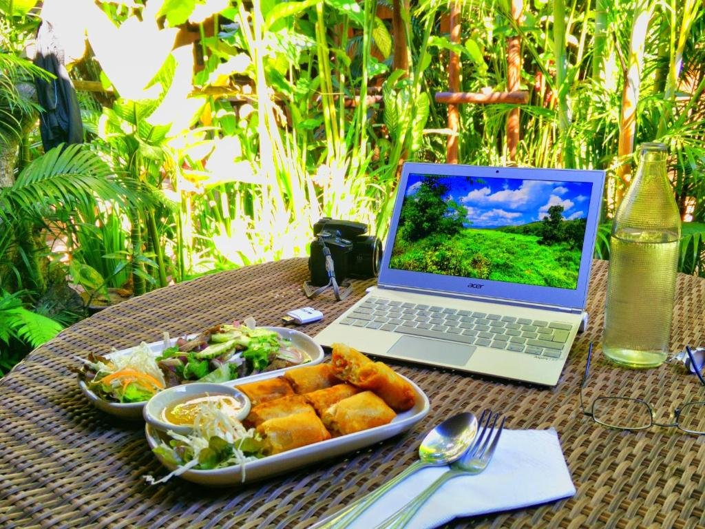 Сан-Кампаенг: Baanpong Lodge