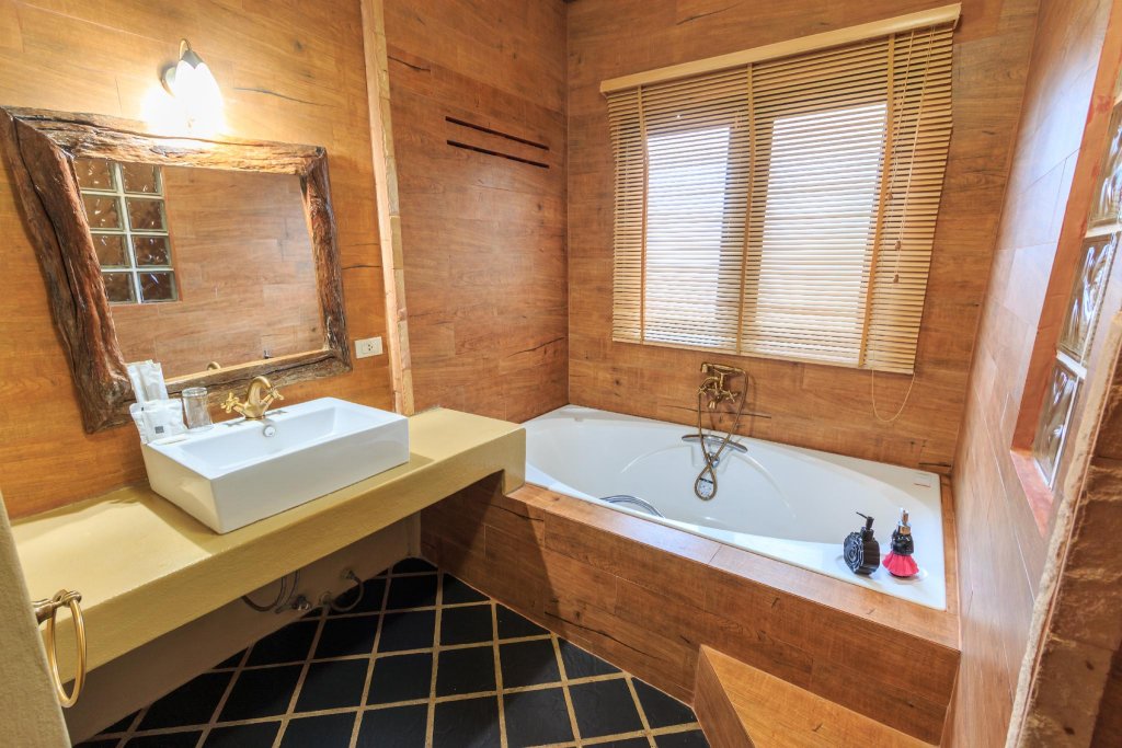 Сан-Кампаенг: Baanpong Lodge