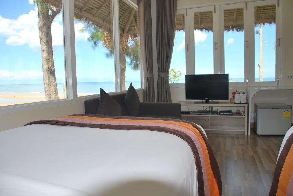 Puktien Cabana Beach Resort & Residence — фото 2