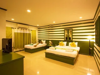 Сам-Рои-Йот: The Green Beach Resort