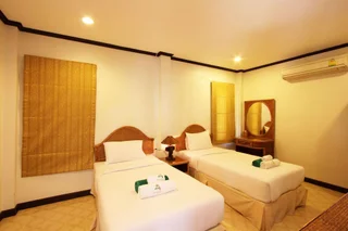 Сам-Рои-Йот: The Green Beach Resort