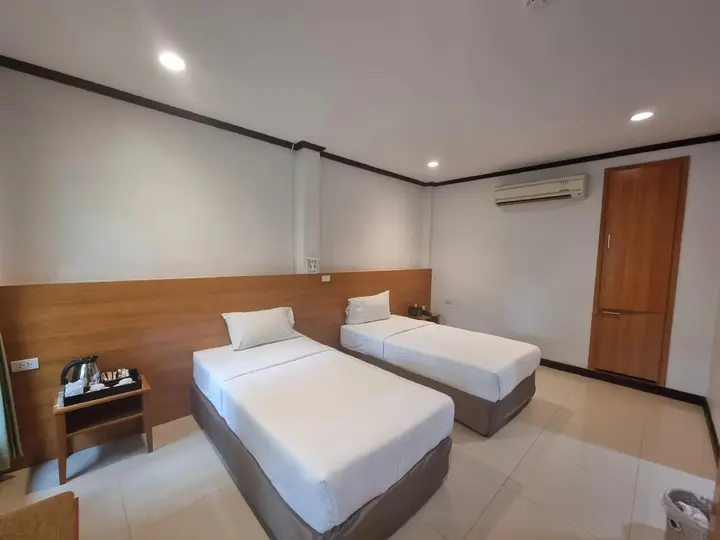 Сам-Рои-Йот: The Green Beach Resort