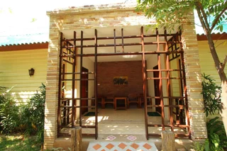 Сам-Рои-Йот: The Green Beach Resort