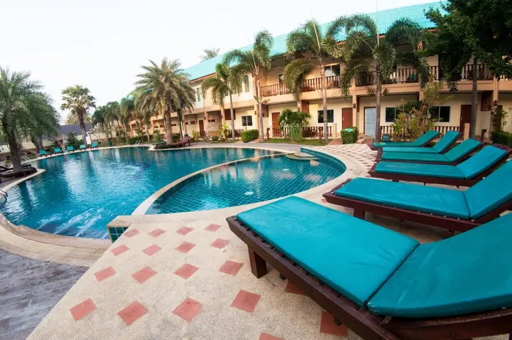 Сам-Рои-Йот: The Green Beach Resort