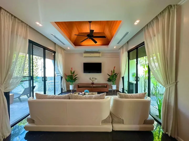 Тхаланг: The Kiri Villas Resort