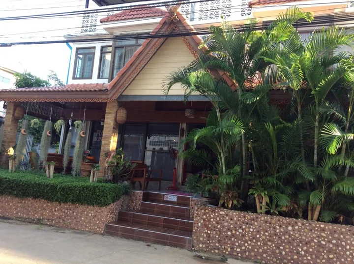 Сукотай: TR Guesthouse