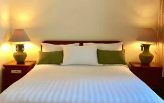 Тхаланг: Surin Bay Inn