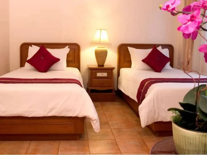 Тхаланг: Surin Bay Inn