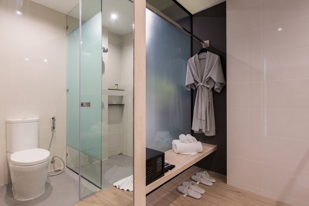 Тхаланг: Maya Phuket Airport Hotel