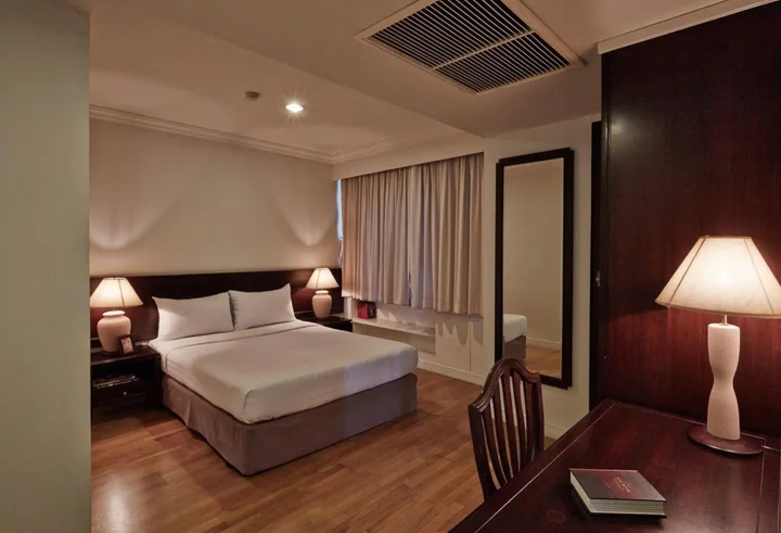 Нонтхабури: Riverine Place Hotel and Residence
