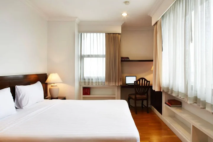 Нонтхабури: Riverine Place Hotel and Residence