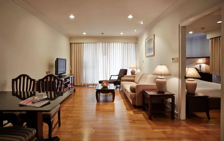 Нонтхабури: Riverine Place Hotel and Residence