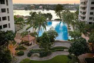 Нонтхабури: Riverine Place Hotel and Residence