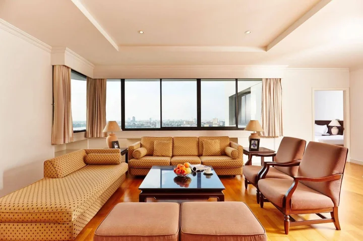 Нонтхабури: Riverine Place Hotel and Residence