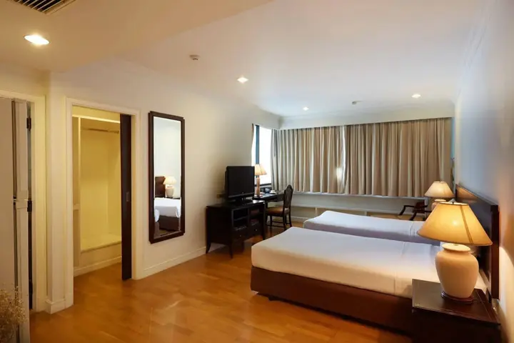 Нонтхабури: Riverine Place Hotel and Residence
