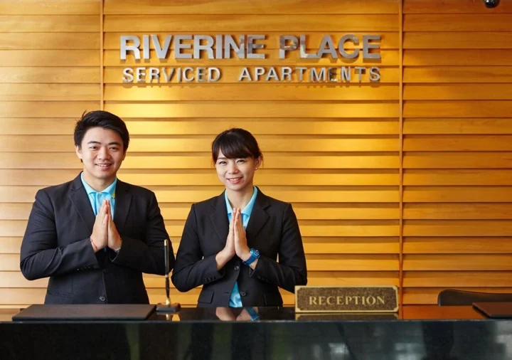 Нонтхабури: Riverine Place Hotel and Residence