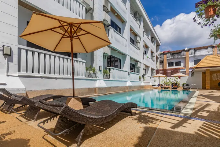 Пхукет: Rattana Karon Beach Hotel
