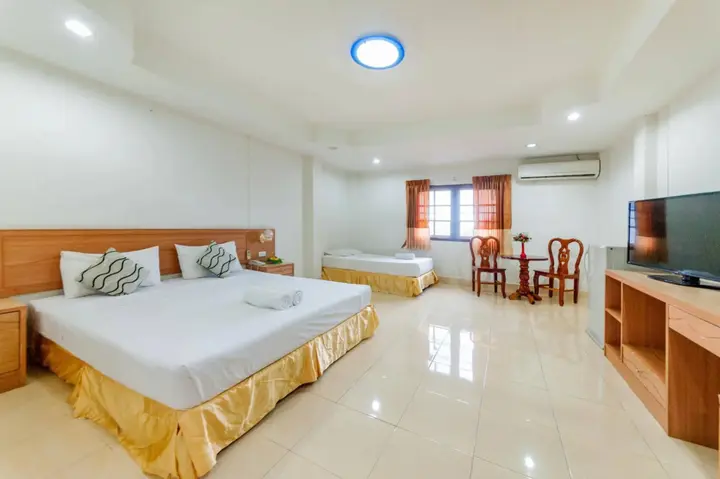Кату: Bella Tropicana Hotel and Guesthouse