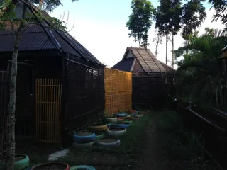 Паи: Pai Laguna