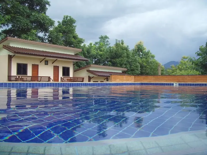 Паи: Pai Happy Village