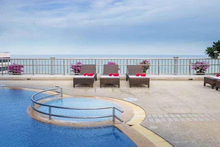 Чаам: Asia Cha Am Hotel