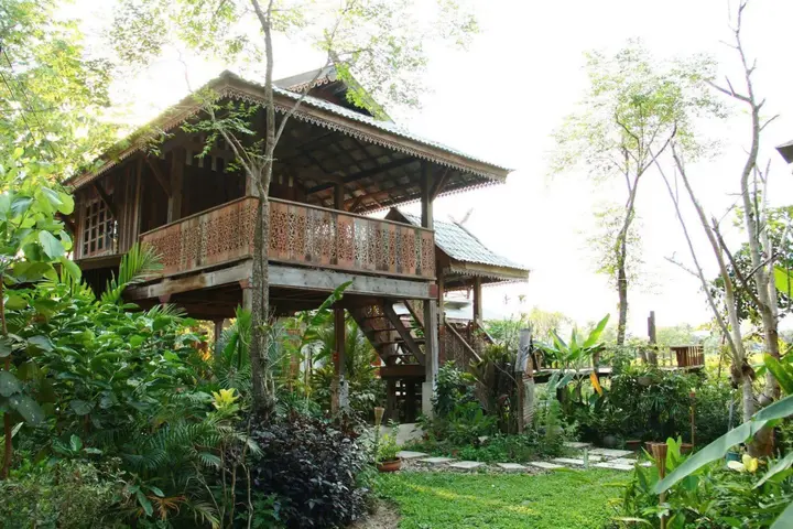 Сан-Патонг: Oey-Chan-Dha-Villa
