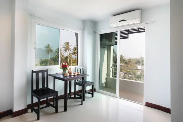 Муанг: Raya Rawai Place
