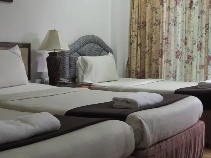 Кхлонг-Янг: Thai Inter Hotel