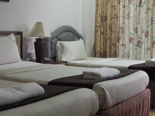 Кхлонг-Янг: Thai Inter Hotel