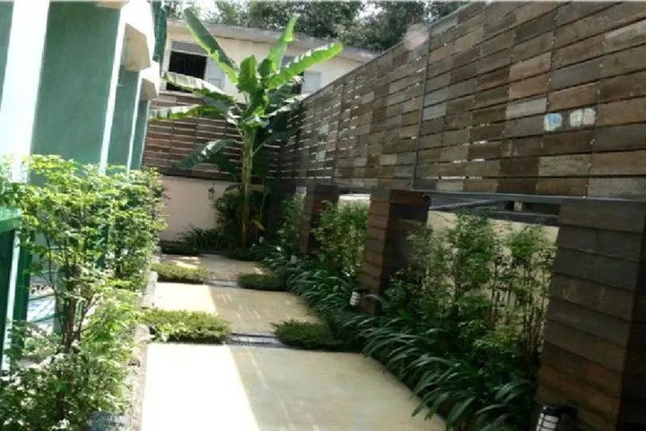 Кхлонг-Янг: Thai Inter Hotel
