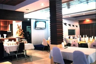Кхлонг-Янг: Thai Inter Hotel
